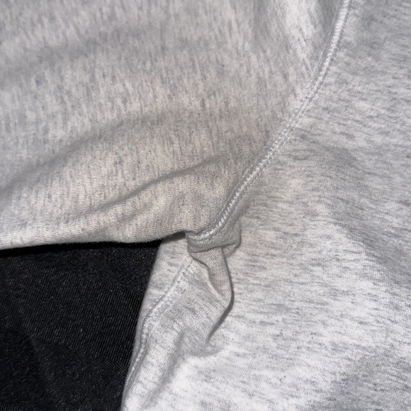 Lululemon Voyage Hoodie - Picture 15 of 16